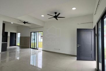 Albury at Mahkota Hills