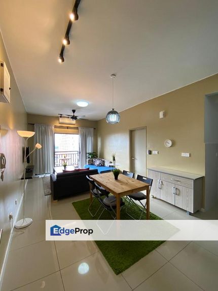 Suria Residence Suria Jelutong Shah Alam by Lucas, Selangor, Shah Alam