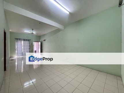 Puncak Perdana Shah Alam Ground Floor Townhouse U10 NonBumi, Selangor, Shah Alam