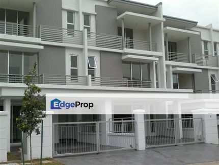 2.5 Storey Sunway Nusa Suria Sek U 10 Shah Alam nr Setia Alam Nusa Rhu, Selangor, Shah Alam