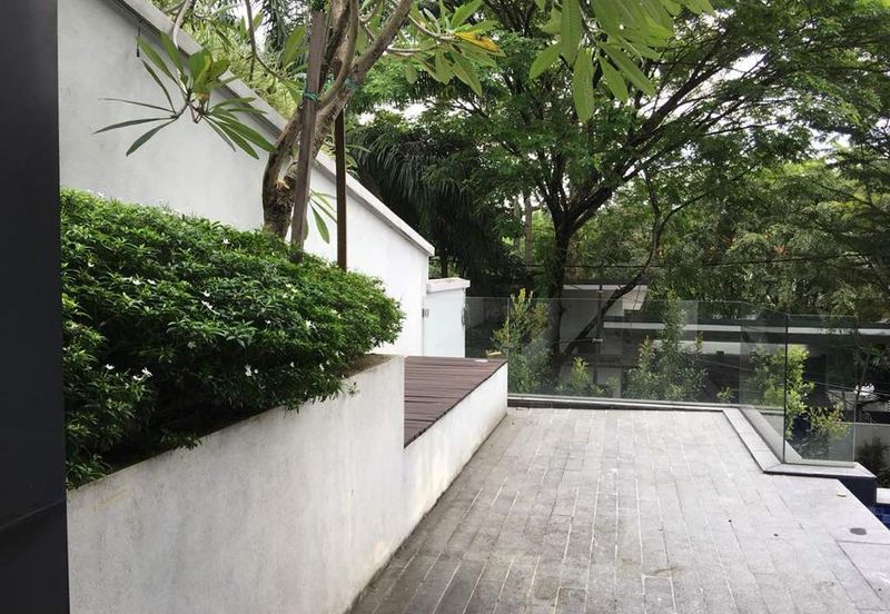 New Unique Bungalow Villa @ Bukit Tunku