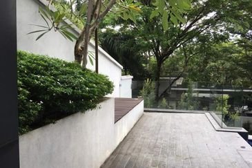 New Unique Bungalow Villa @ Bukit Tunku