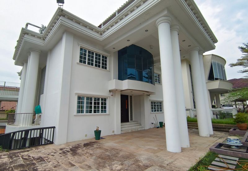 Tropicana Golf & Country Resort