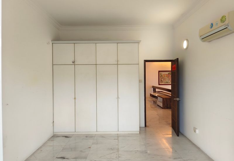 Tropicana Golf & Country Resort