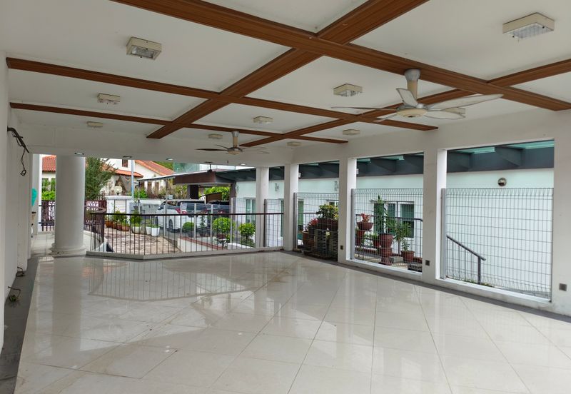 Tropicana Golf & Country Resort