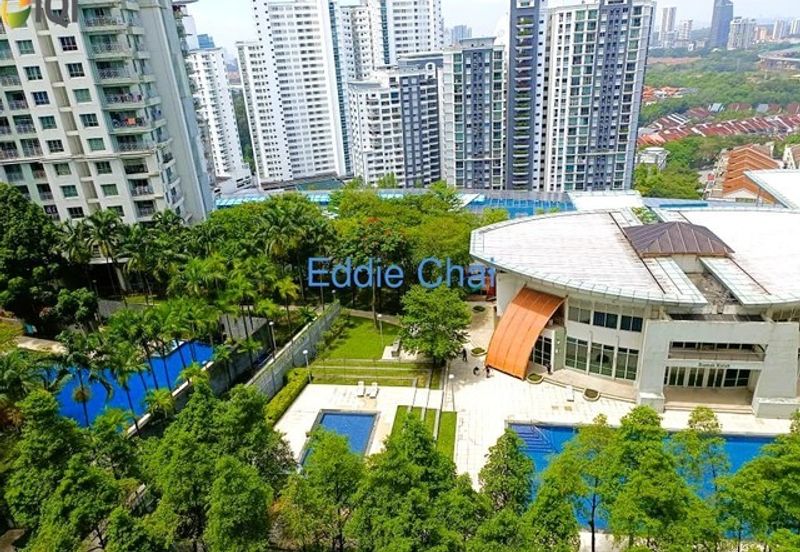 Metropolitan Square Condominium