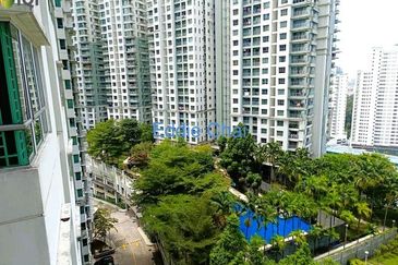 Metropolitan Square Condominium