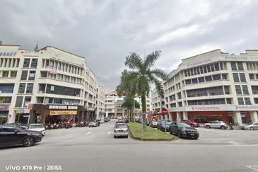 Ritze Perdana Business Center