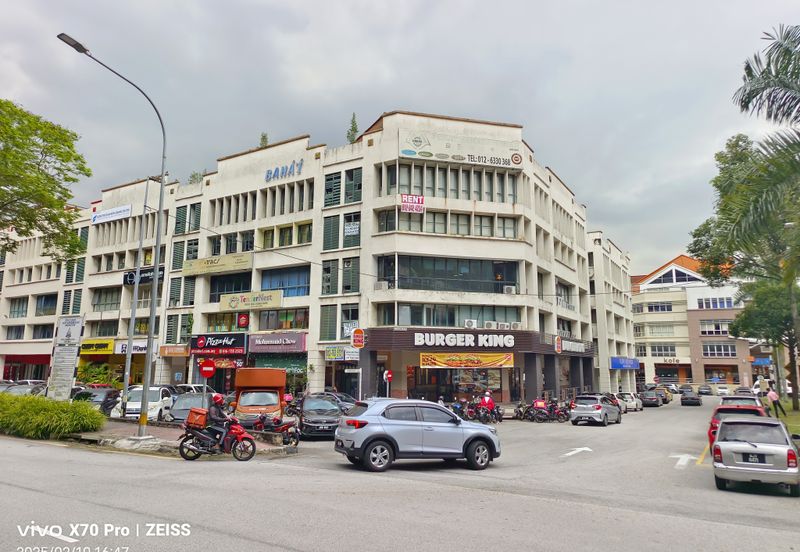 Ritze Perdana Business Center