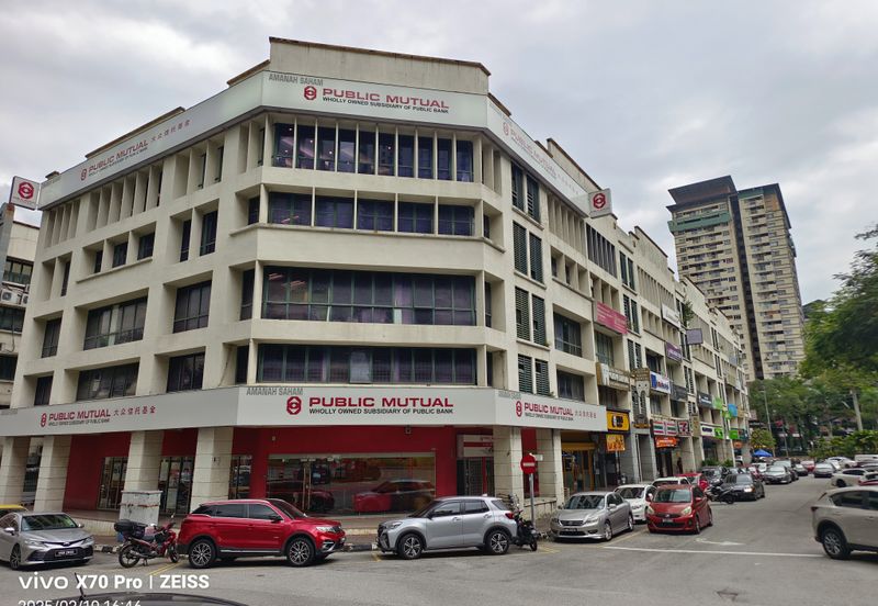 Ritze Perdana Business Center