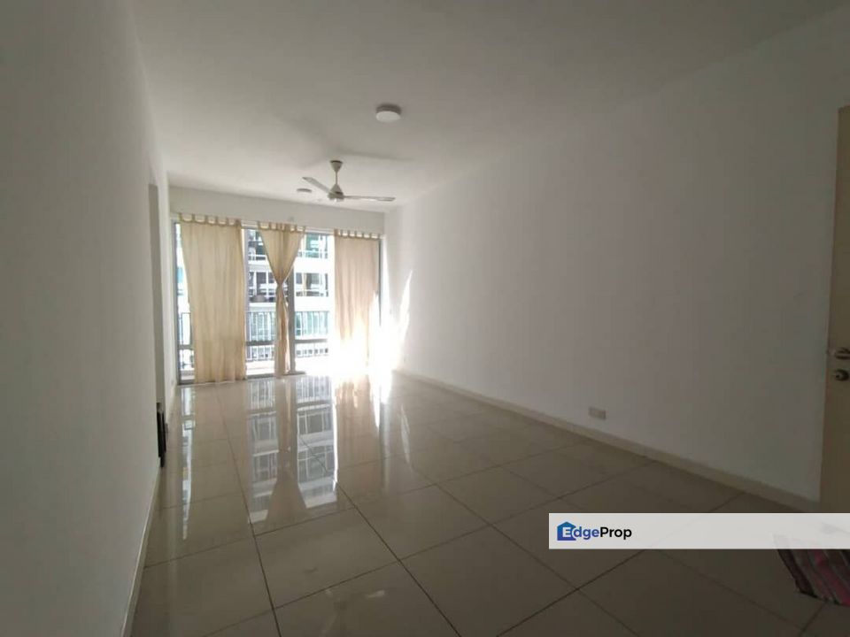 Greenfield Regency Apartment for Sale RM400,000 By RAYMOND KHOO