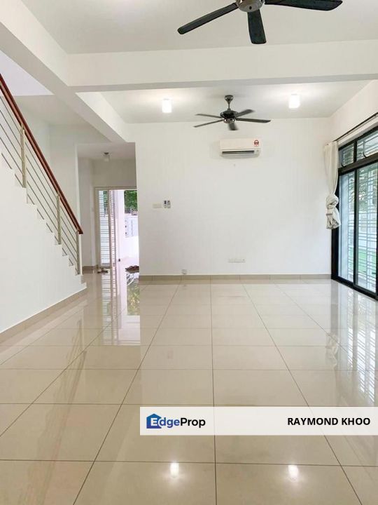 Maple Red Adda Heights Double Storey Cluster House for Sale RM1