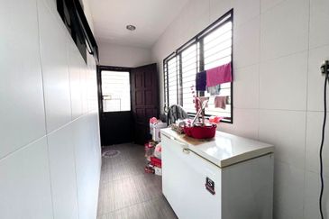 Lorong Batu Nilam 23 