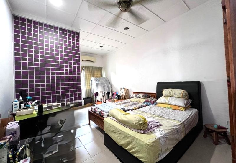 Lorong Batu Nilam 23 