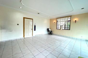 Lorong Batu Nilam 13