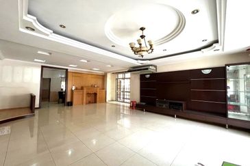 Lorong Batu Nilam 13