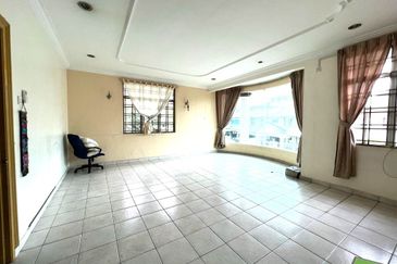 Lorong Batu Nilam 13