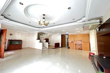 Lorong Batu Nilam 13