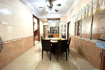 Lorong Batu Nilam 13