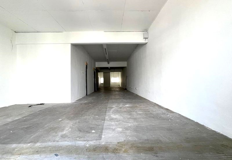 Bayu Tinggi Commercial Centre -Taipan