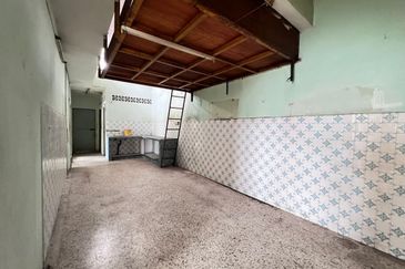 Taman Tepi Sungai ( Taman Teluk Pulai Indah )