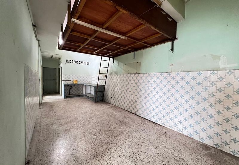 Taman Tepi Sungai ( Taman Teluk Pulai Indah )