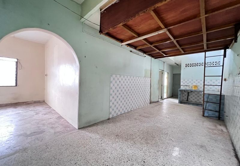 Taman Tepi Sungai ( Taman Teluk Pulai Indah )