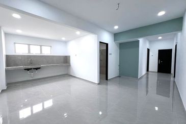 Taman Tepi Sungai ( Taman Teluk Pulai Indah )