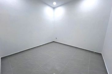 Taman Tepi Sungai ( Taman Teluk Pulai Indah )