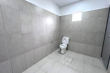 Taman Tepi Sungai ( Taman Teluk Pulai Indah )