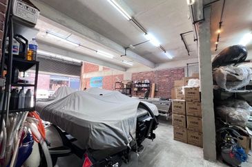 Rawspace Business Park, Taman Sentosa