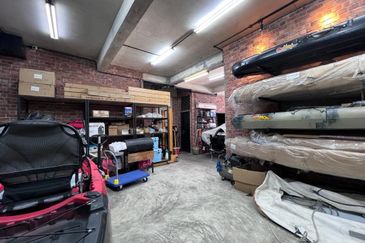 Rawspace Business Park, Taman Sentosa