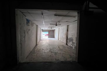 Jalan Stesen 1,Klang Double Storey Shop Lot  For Rent 