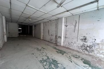 Jalan Stesen 1,Klang Double Storey Shop Lot  For Rent 