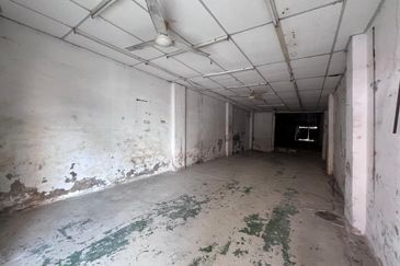 Jalan Stesen 1,Klang Double Storey Shop Lot  For Rent 