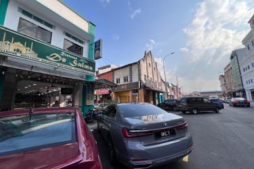 Jalan Stesen 1,Klang Double Storey Shop Lot  For Rent 