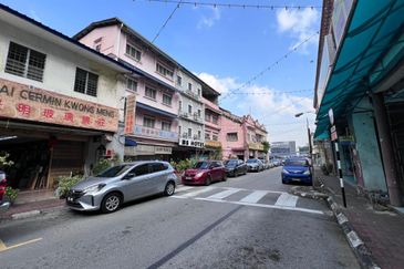 Jalan Stesen 1,Klang Double Storey Shop Lot  For Rent 
