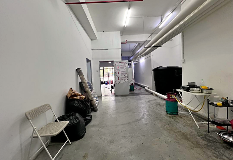 Gravit8 @ Klang South