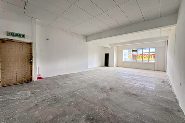 3rd Floor Shop @ Jalan Wangsa Delima 13 For Rent
