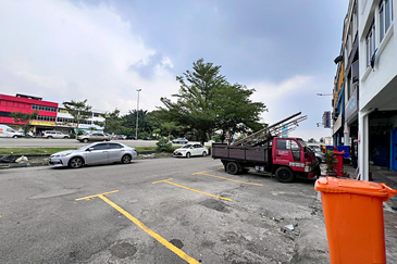 Ground Floor Shop @ Jalan Sungai Jati For Rent