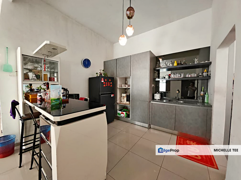 3 Storey Semi-D with Home Lift @ Canary Garden, Bandar Bestari, Selangor, Klang