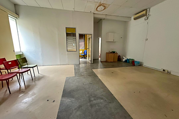 3rd Floor Shop @ Jalan Wangsa Delima 13 For Rent