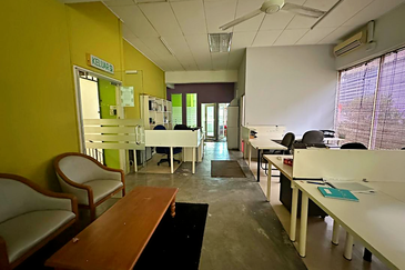 3rd Floor Shop @ Jalan Wangsa Delima 13 For Rent