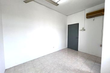 Bayu Villa Apartment, Bayu Perdana