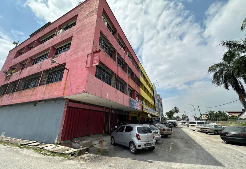 2.5 Miles Jalan Kapar