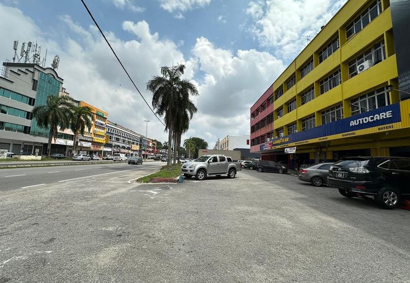 2.5 Miles Jalan Kapar