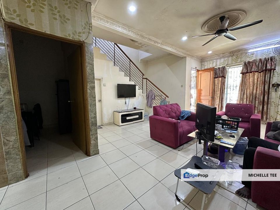 Tepi Sungai, Teluk Pulai, Port Klang Double Storey Terraced House For Sale, Selangor, Klang