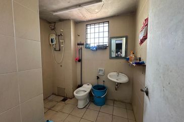 Taman Tepi Sungai ( Taman Teluk Pulai Indah )