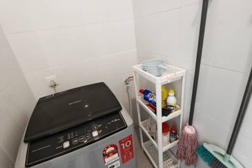 Persiaran Raja Muda Musa, Pelabuhan Klang