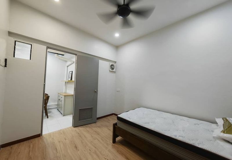 Persiaran Raja Muda Musa, Pelabuhan Klang